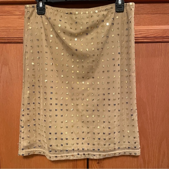 “Tommy jeans” Hilfiger gold with sequins midi
skirt size small - Picture 5 of 11